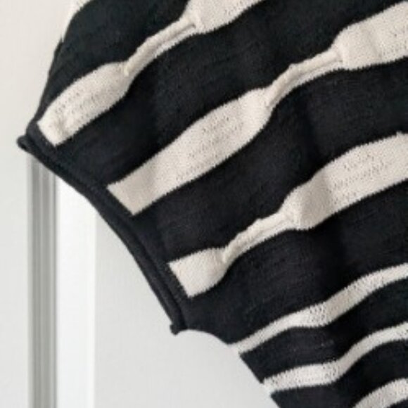 IZ Byer black and white striped sweater - Picture 3 of 7